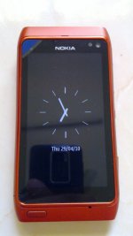 Nokia-N8-orange-5.jpg