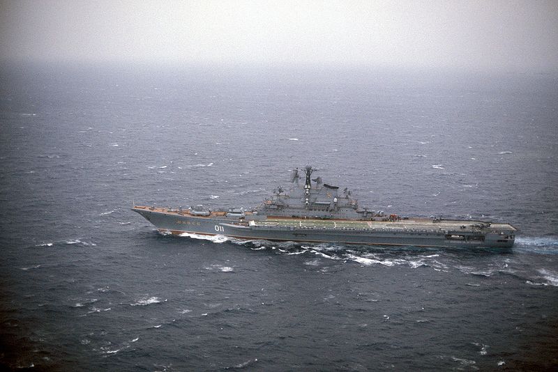 800px-Aircraft_Carrier_Minsk.jpg